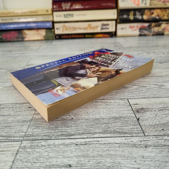 Christmas with the Mustang Man by Stella Bagwell 2011 Harlequin Romance - Picture 8 of 11